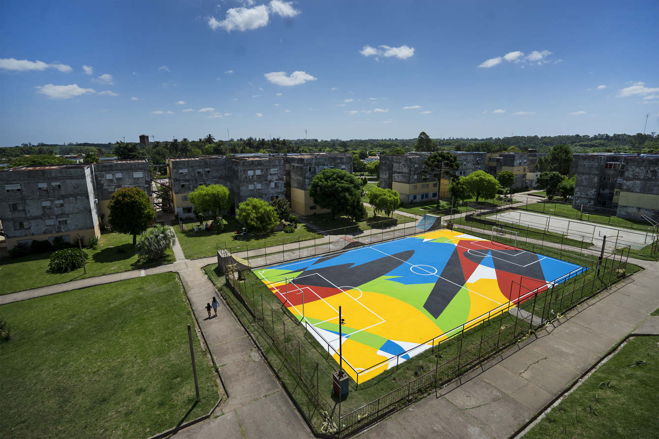 elian-Chali-4-Football-court-Montevideo- Uruguay