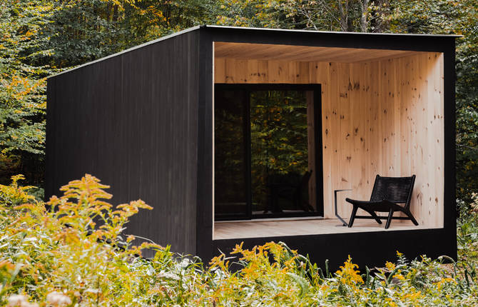 A Minimalist Wood Cabine by Marc Thorpe Design