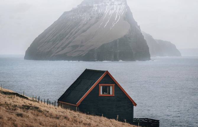Beautiful Outdoor Photography by Luke Stackpoole