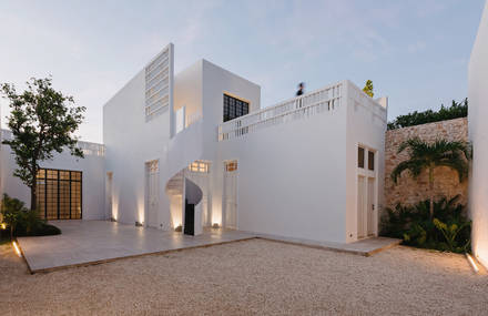 A Modern Vision of Mexican Traditional Architecture