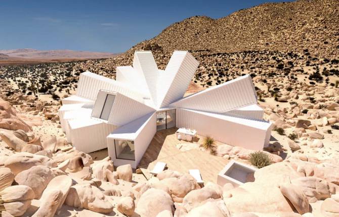 Mapping the Evolution of Shipping Container Architecture