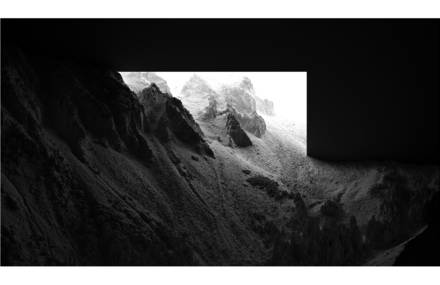 Stunning Black & White Mountains Compositions