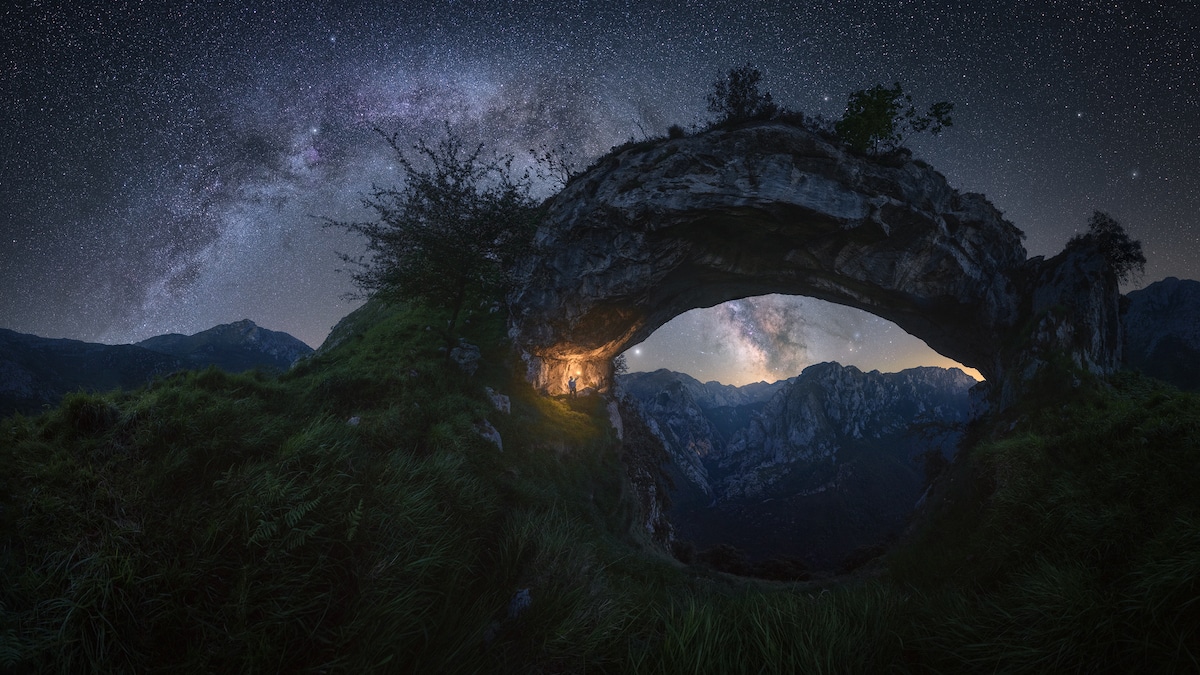 Best-Milky-Way-Photos-Double-Arch-Pablo-Ruiz-García