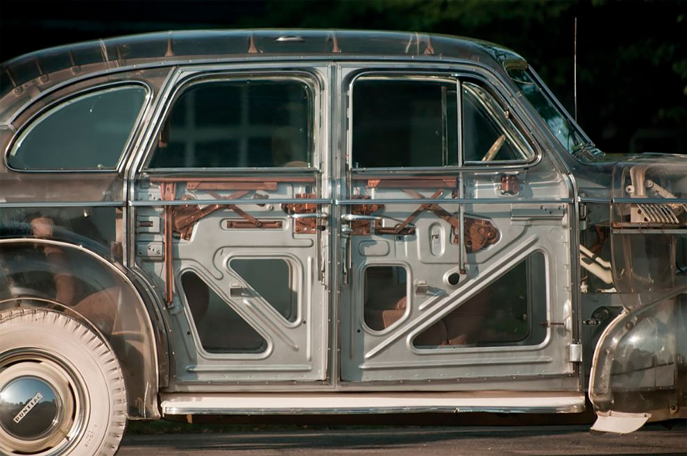 Ghost Car Fubiz1