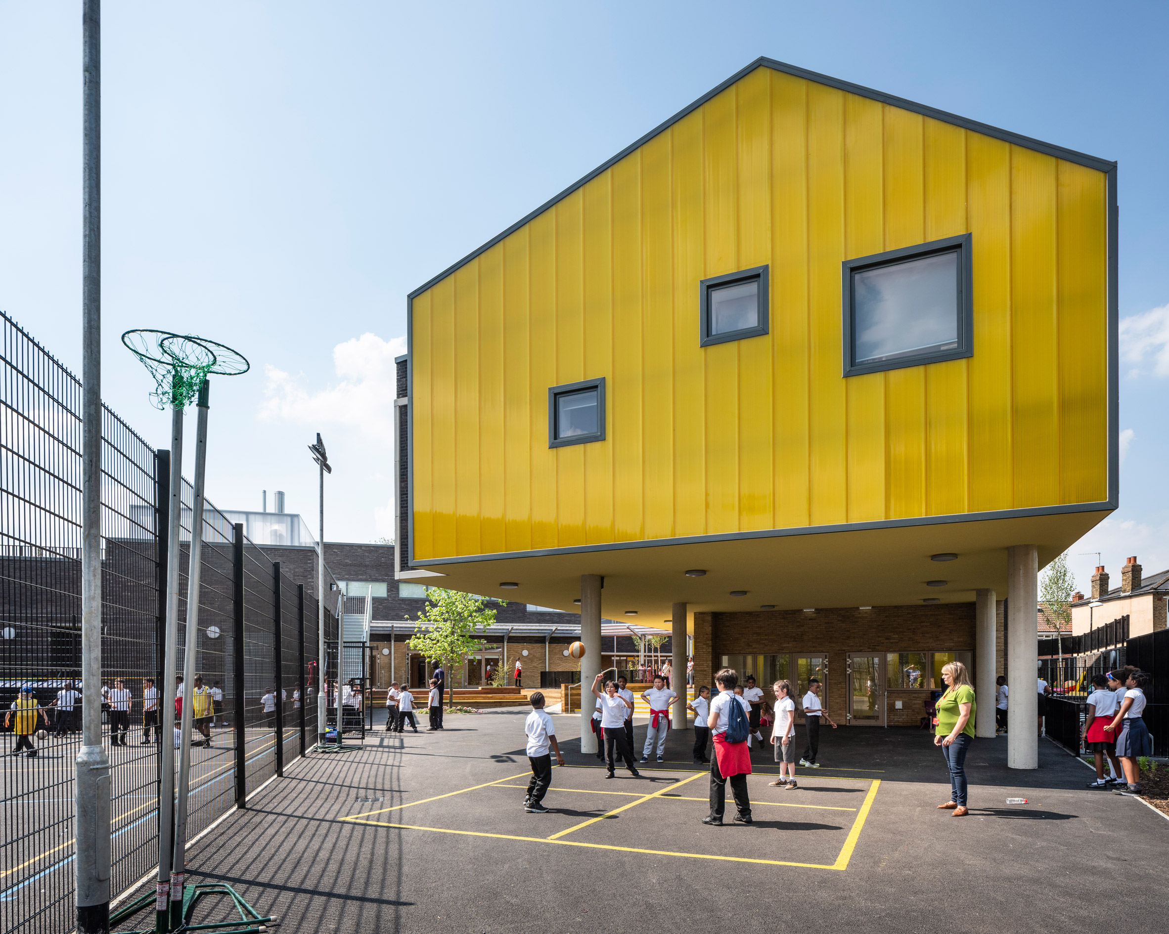 bellenden-primary-school-peckham-cottrell-and-vermeulen-architecture_dezeen_2364_col_9