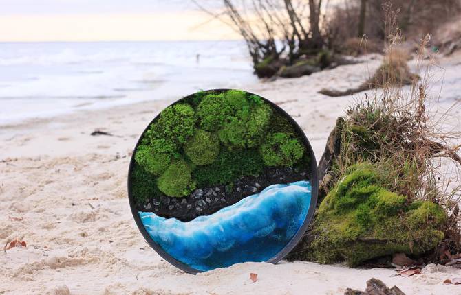 Wall Hangings Pieces That Mix the Sea and Plants