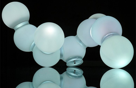 Light Molecule